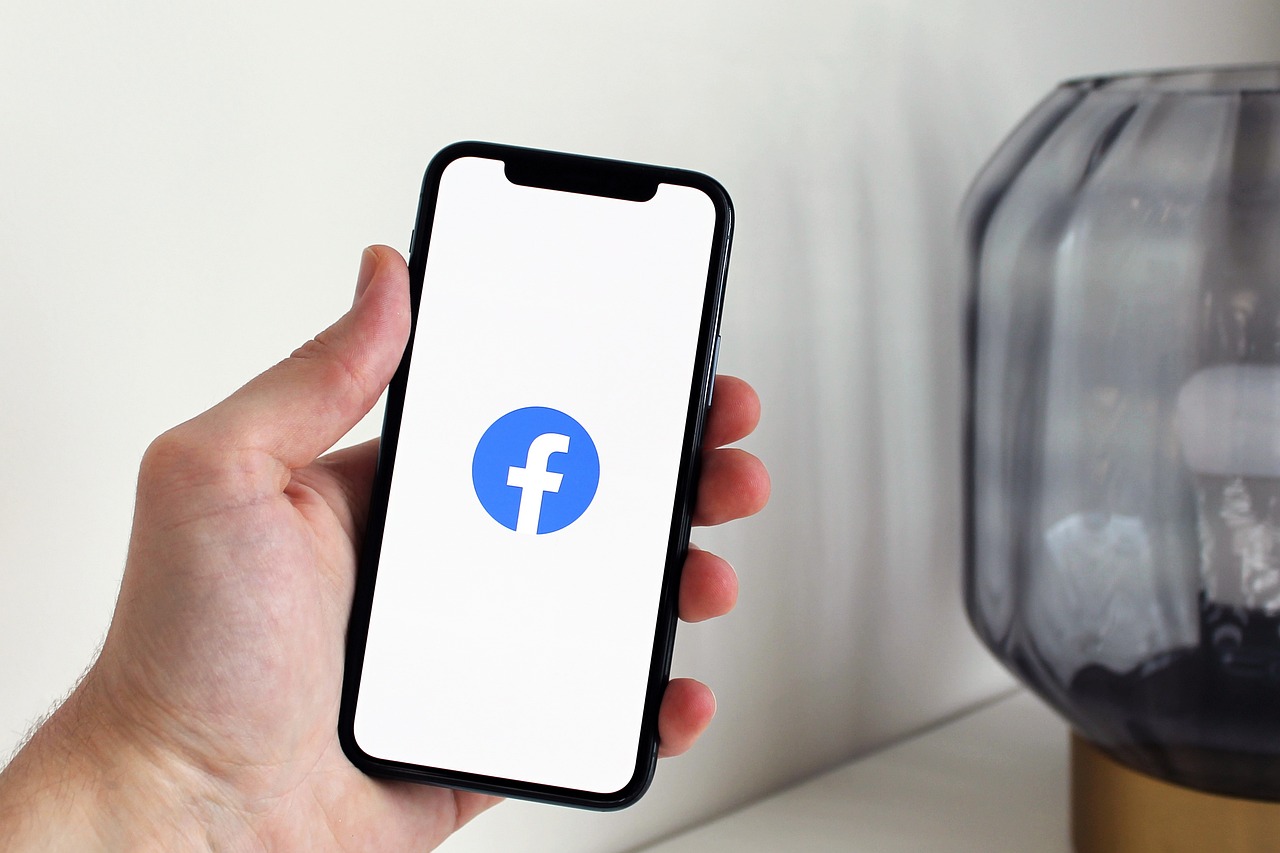 ce iti apare cand cineva te blocheaza pe facebook